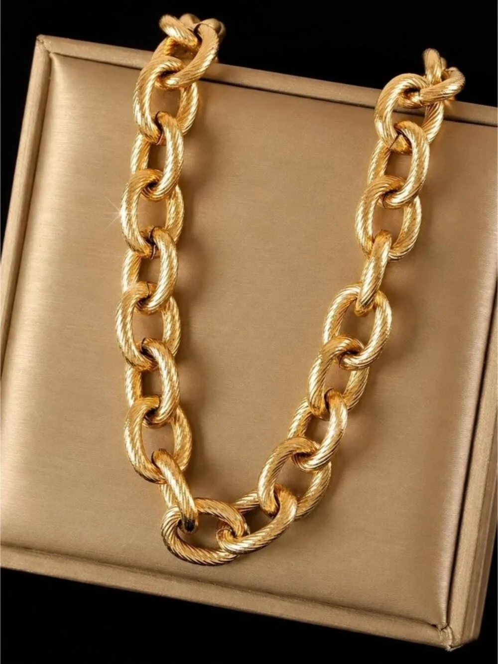 Gold Chunky Link Necklace